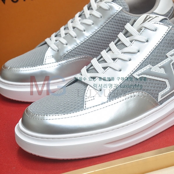 ���� ���̺��� ����Ŀ�� LV665503-4