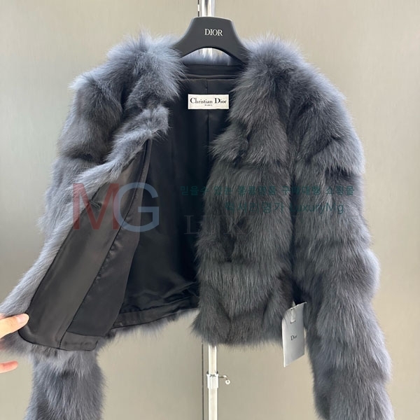   þ   DO8234077-16