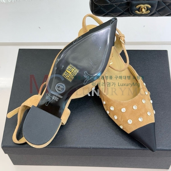 ���� ��* �� ���� AA7112229-1