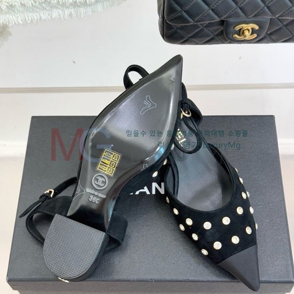 ���� ��* �� ���� AA7112229-3