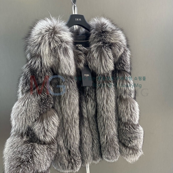   þ   FEND234008-8