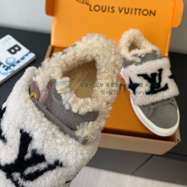 ���� ���̺��� �� ����Ŀ��  LV3655064-2