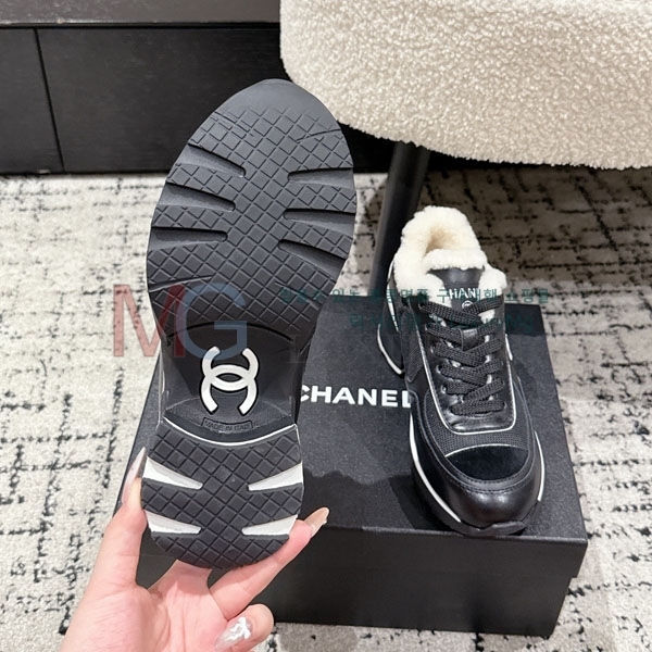 ���� ��* ĳ�־� ����Ŀ�� AT555031-1