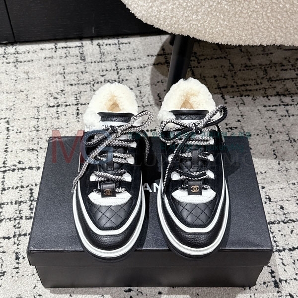 ���� ��* ĳ�־� ����Ŀ�� AT555032