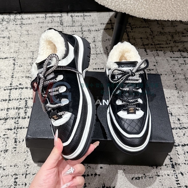 ���� ��* ĳ�־� ����Ŀ�� AT555032