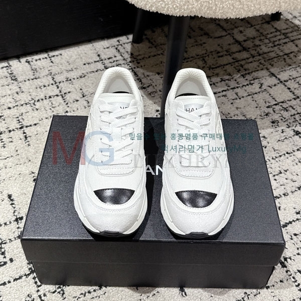 ���� ��* ĳ�־� ����Ŀ�� AT555033-1