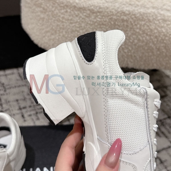 ���� ��* ĳ�־� ����Ŀ�� AT555033-5