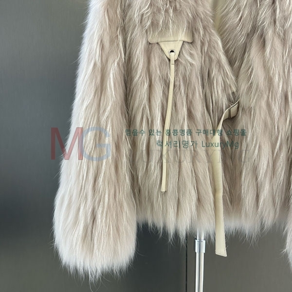   þ   CE50435680-2