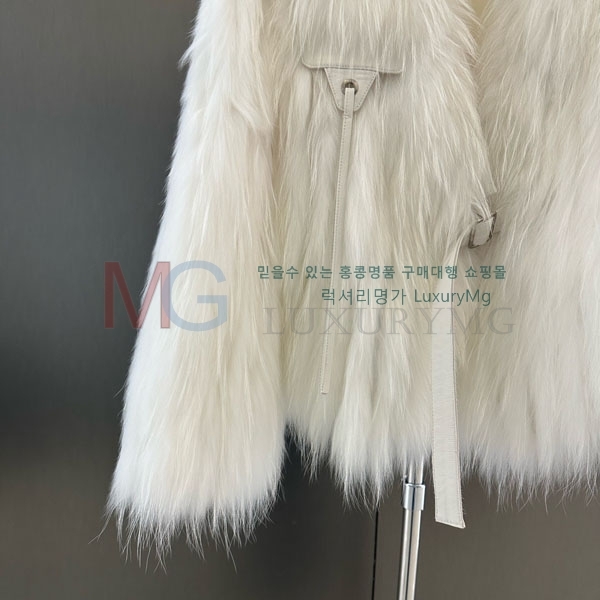   þ   CE50435680-3