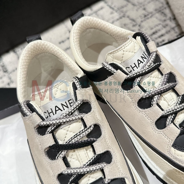 ���� ��* ĳ�־� ����Ŀ�� AT555037-1