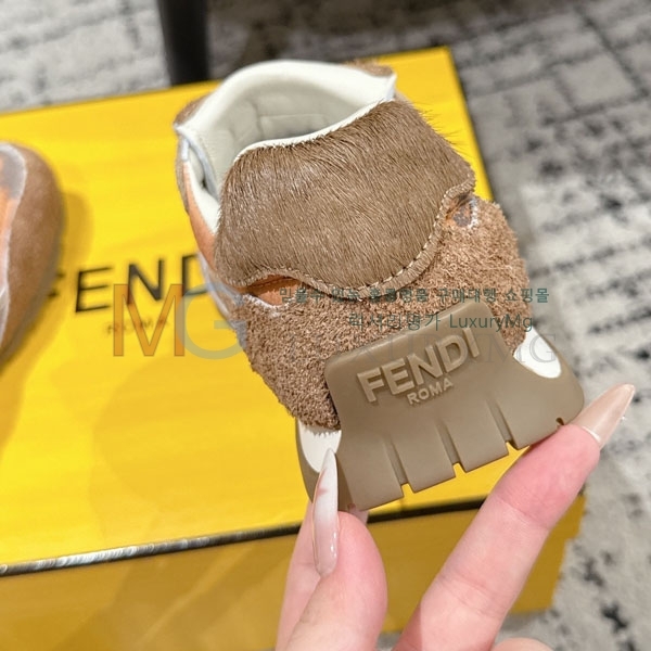 ���� ��� ĳ�־� ����Ŀ�� T66690221-1