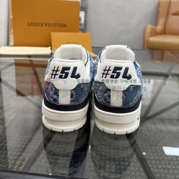 ���� ���̺��� ����Ŀ�� LV600542