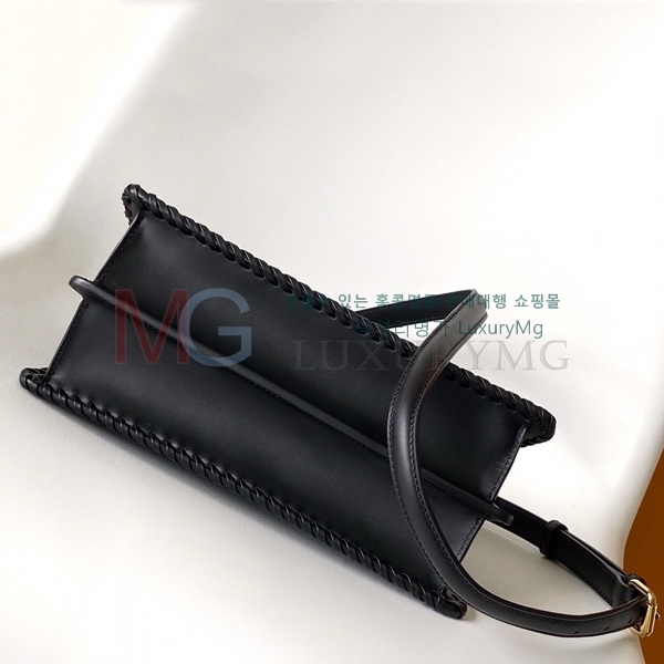 ��� ��ī�� ���̾��� �����ڴ� F009401-4