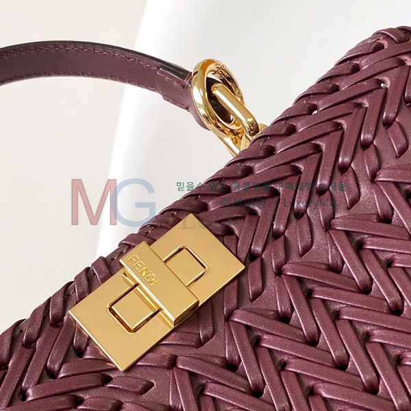 ��� ��ī�� ���̾��� �����ڴ� F009401-1