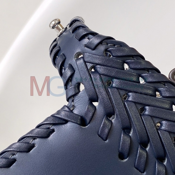 ��� ��ī�� ���̾��� �����ڴ� F009401-3