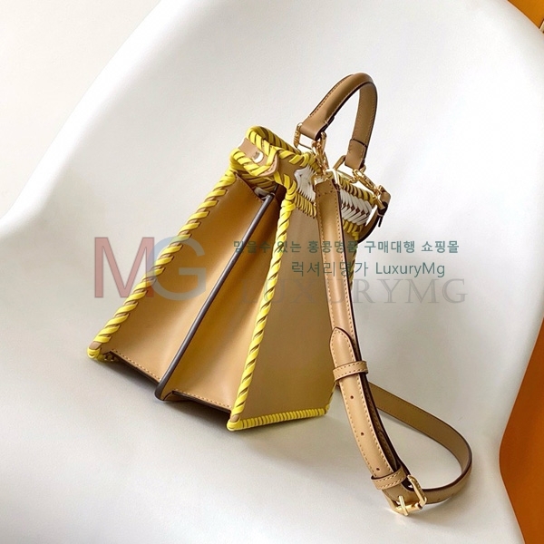 ��� ��ī�� ���̾��� �����ڴ� F009700-2