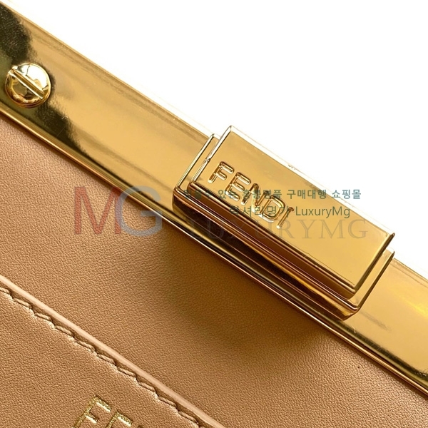 ��� ��ī�� ���̾��� �����ڴ� F009700-2