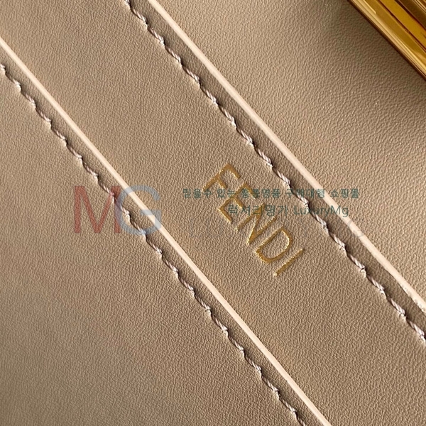 ��� ��ī�� ���̾��� �����ڴ� F009700-1