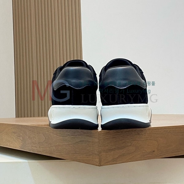 ���� ���̺��� ����Ŀ�� LV664522