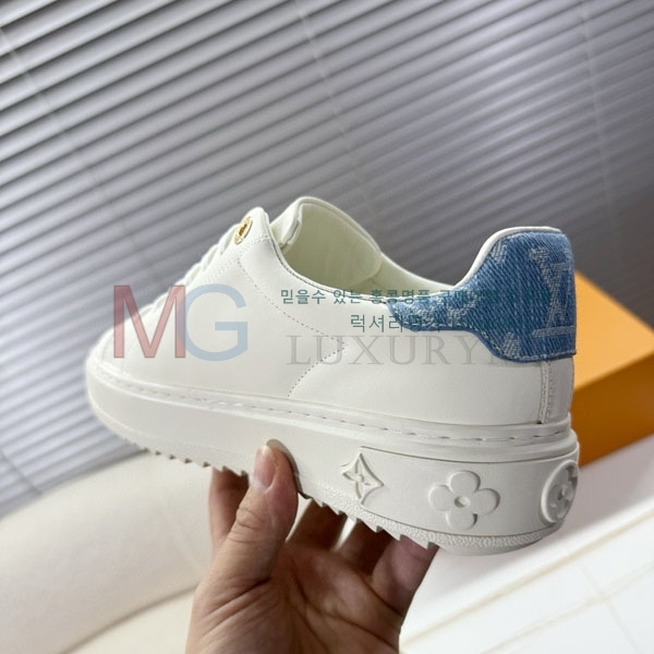 ���� ���̺��� ����Ŀ��  LV3600241-3