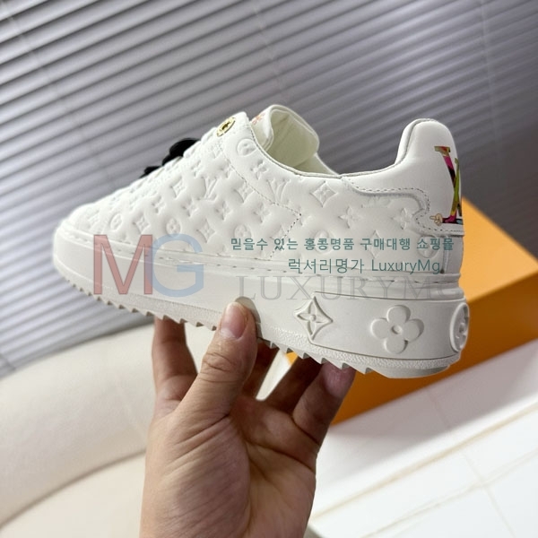 ���� ���̺��� ����Ŀ��  LV3600241-5