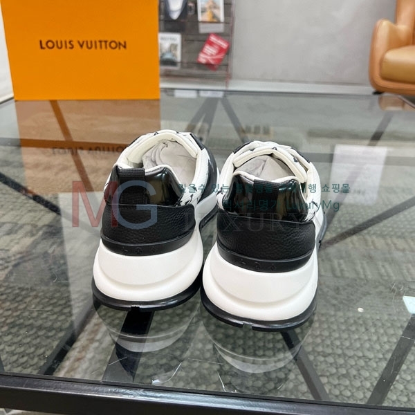 ���� ���̺��� ����Ŀ�� LV664533-3