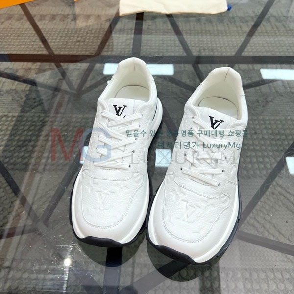 ���� ���̺��� ����Ŀ�� LV664533-6