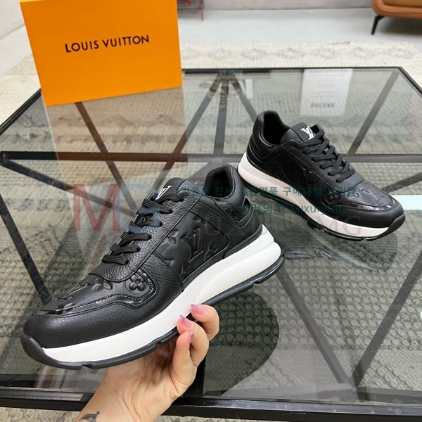 ���� ���̺��� ����Ŀ�� LV664533-9