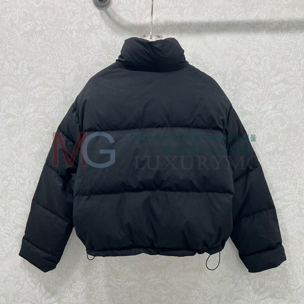  η** ٿ е LP2923022-1