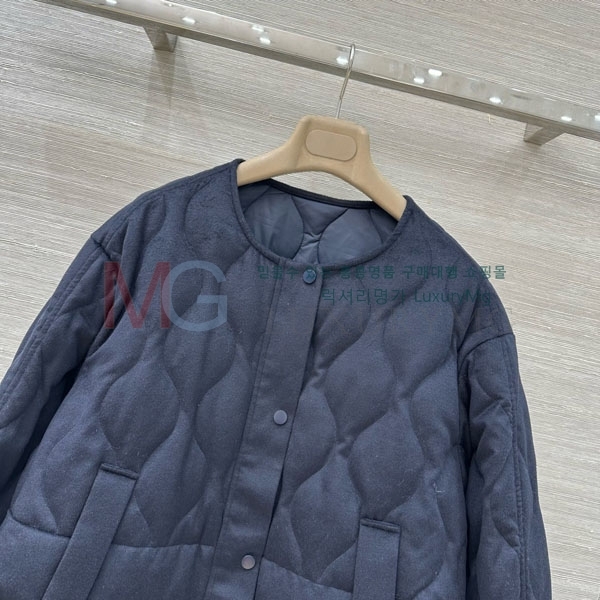 ���� �η�**�� �ٿ� �е� LP2923022-10