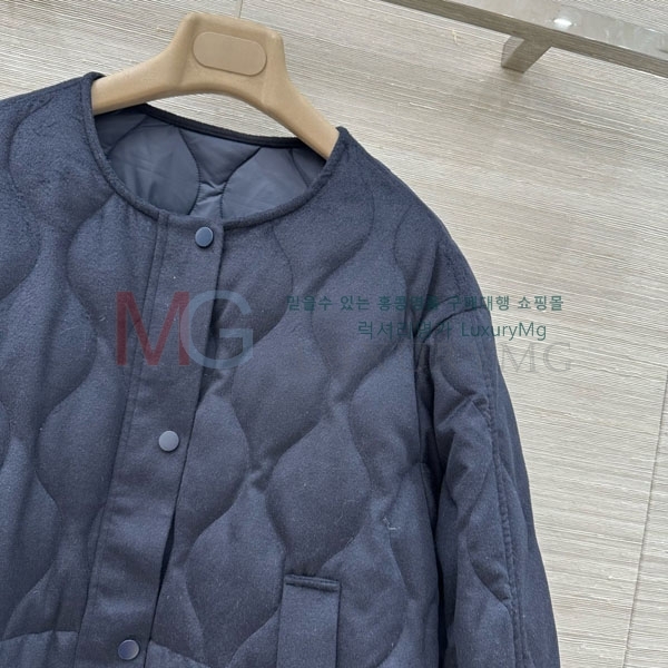 ���� �η�**�� �ٿ� �е� LP2923022-10