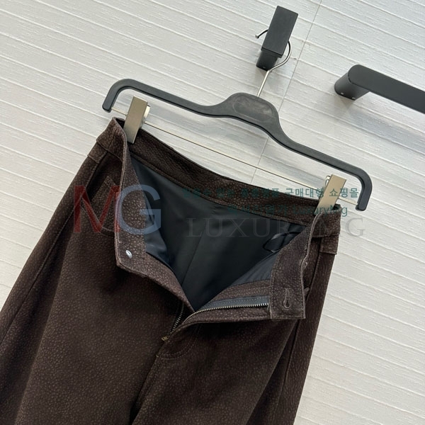  η** 簡  LP2932234-2