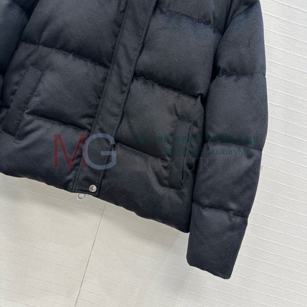  η** ٿ е LP2923022-12