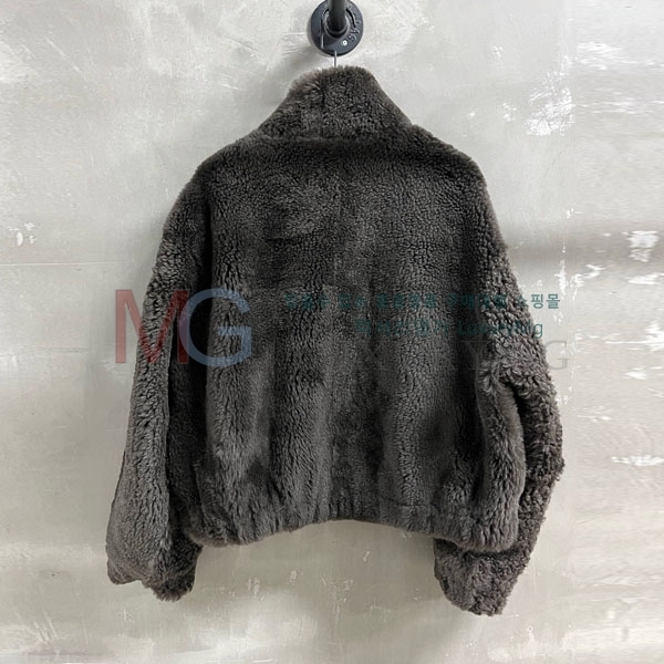 ���� �η�**�� ��� �þ �� ���� LP31055-17