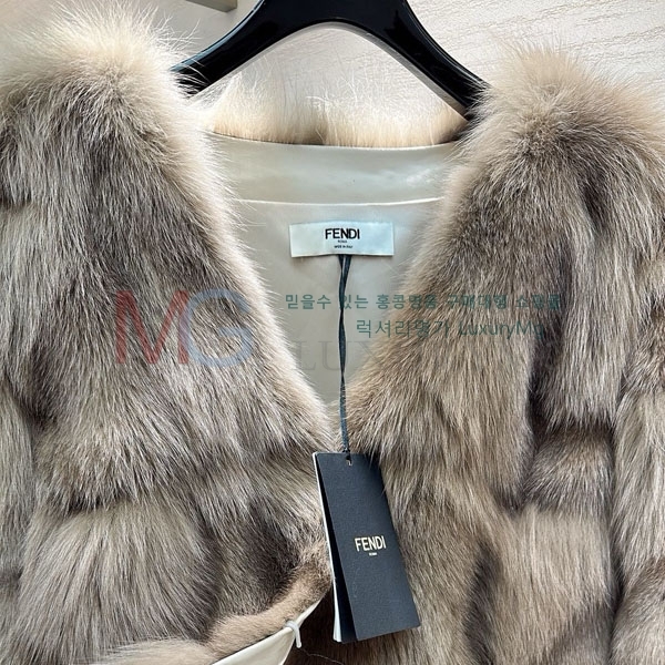   þ   FEND234507-9