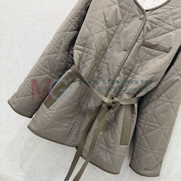  η** ٿ е LP3154660-4