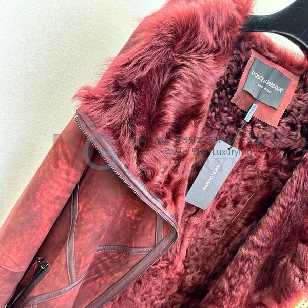  üذٳ þ   DG3240354-5