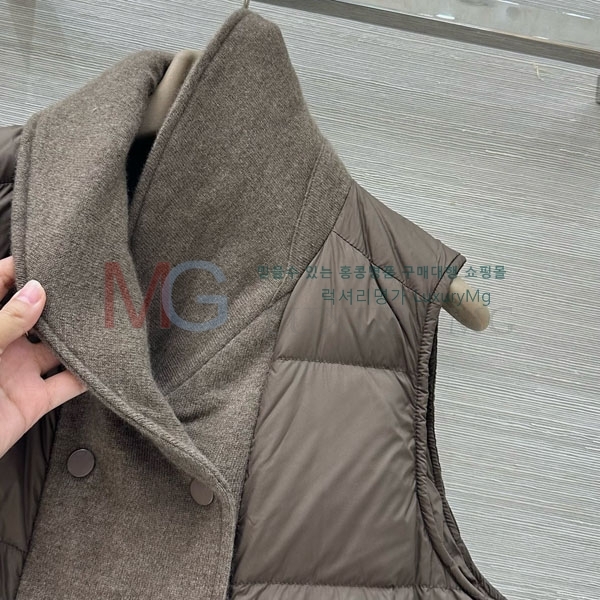  η** ٿ е  LP31055-18