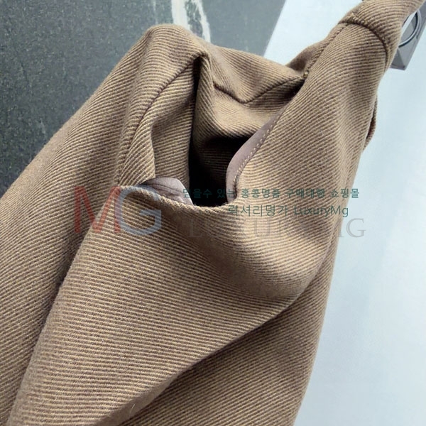  η** ġ  LP2932234-1