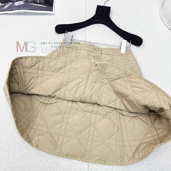 ���� ��� ��ĿƮ DO324070-5