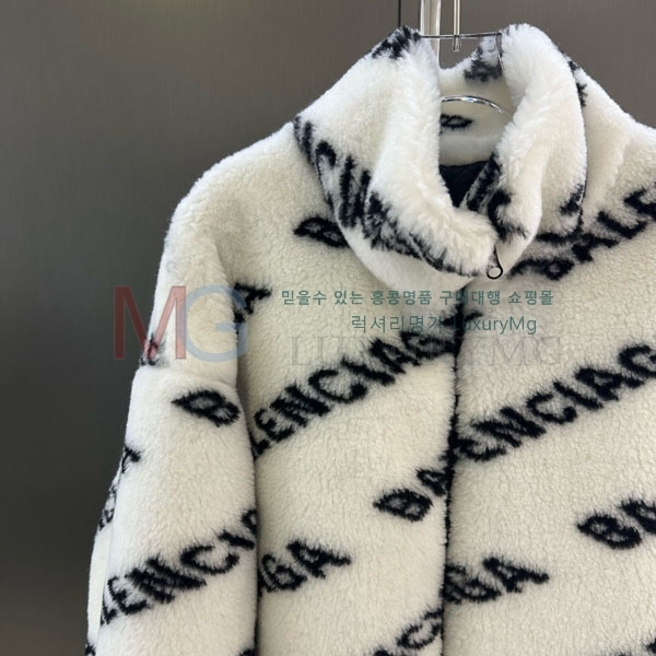  ߷þư þ   BL657868-3