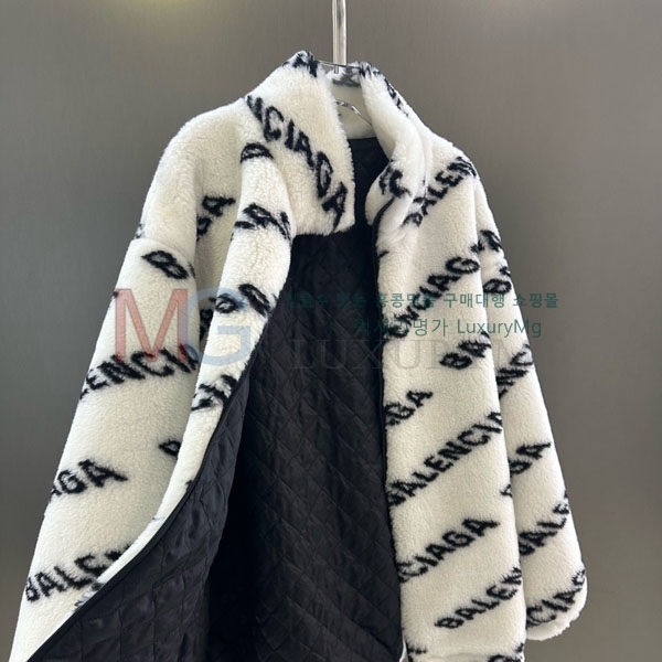  ߷þư þ   BL657868-3