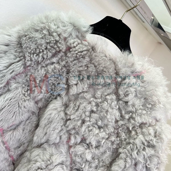   þ   CE0234044-10