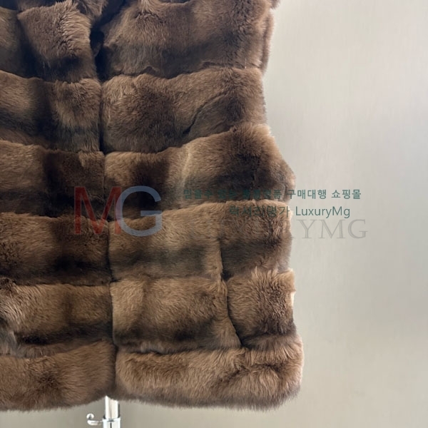   þ    DO8282306-13