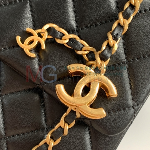 ��* Ŭ���� �̵� �÷��� AS5756-3