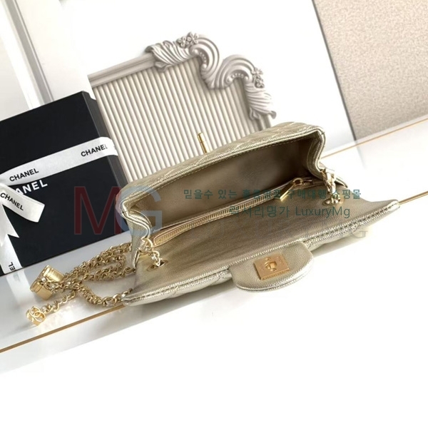 ��* Ŭ���� ���� �÷��� AS5759-6