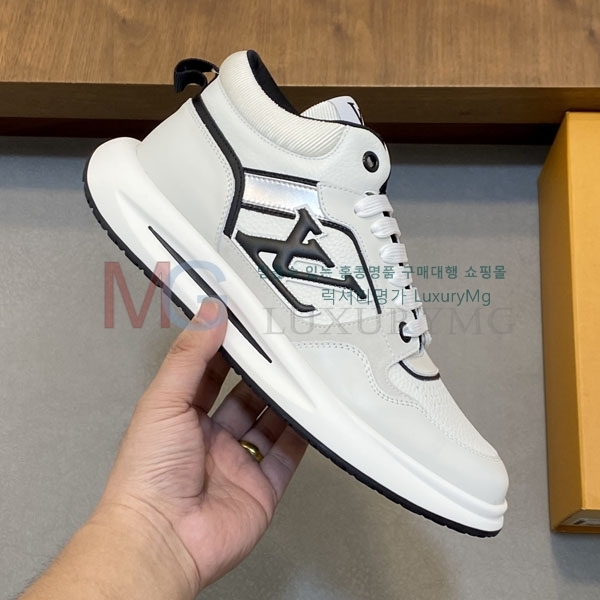 ���� ���̺��� ����Ŀ�� LV66602-1