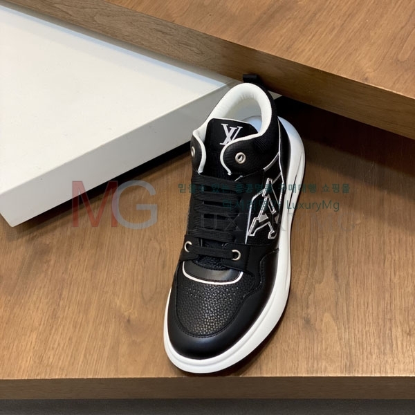 ���� ���̺��� ����Ŀ�� LV66602