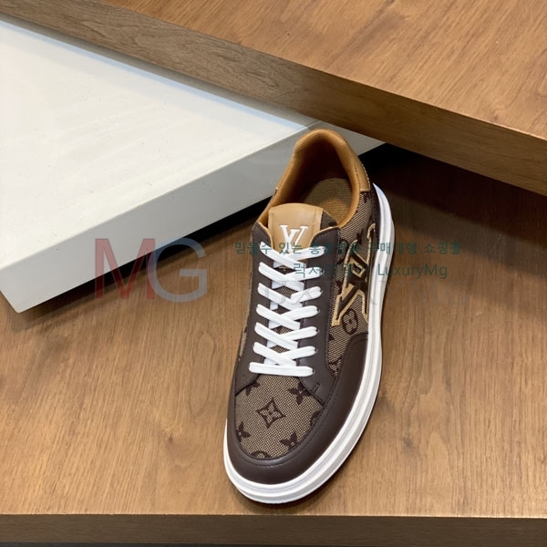 ���� ���̺��� ����Ŀ�� 1LV344803