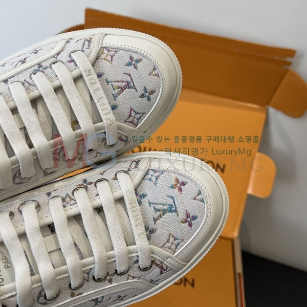 ���� ���̺��� Lagoon ����Ŀ�� LV7800642-5